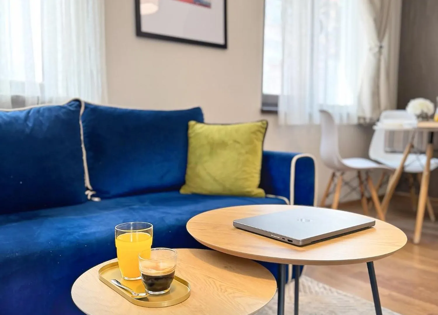 Lägenhet Top Centre Plovdiv Apt. With Parking For 4 Guests