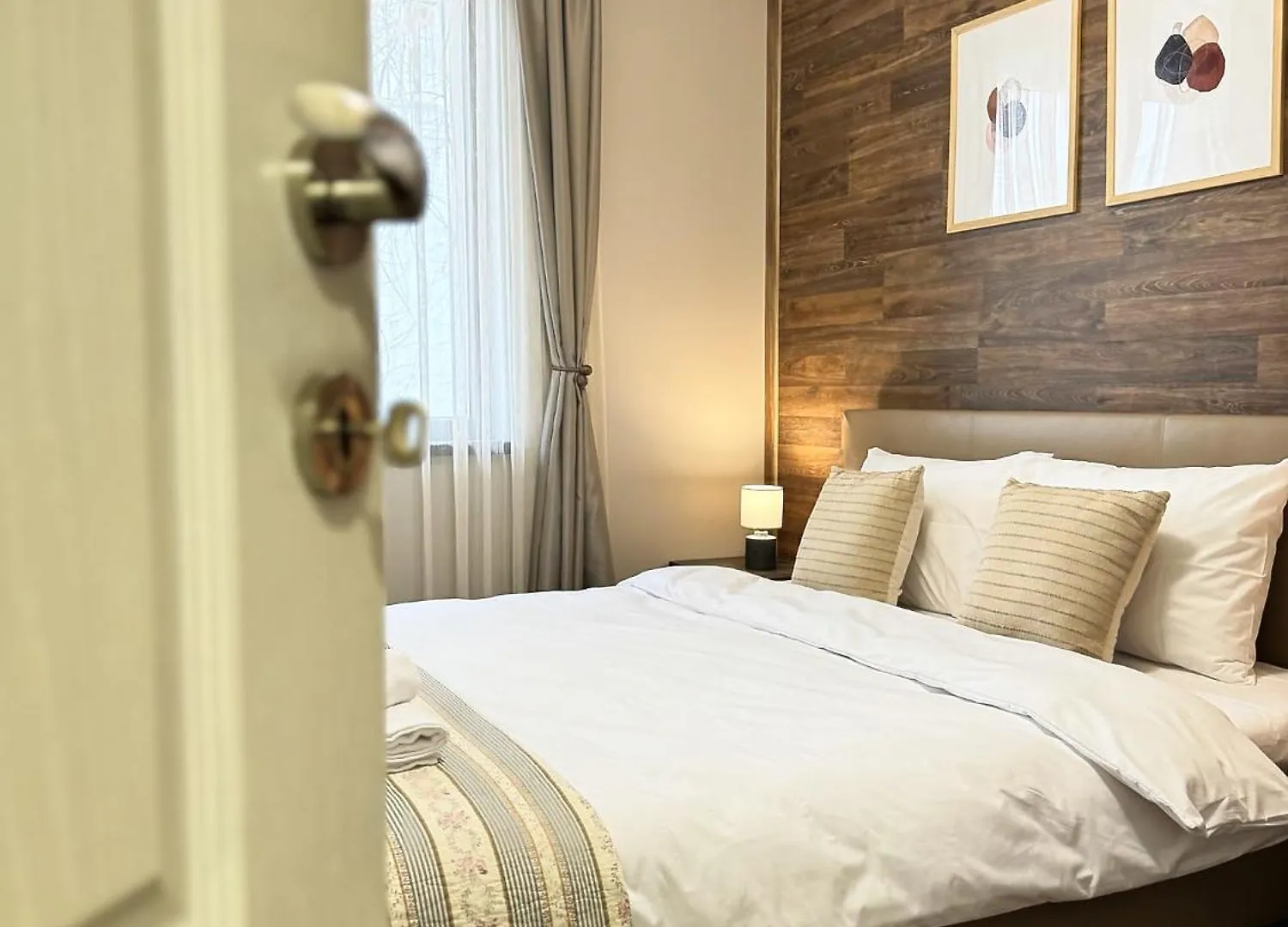 Lägenhet Top Centre Plovdiv Apt. With Parking For 4 Guests
